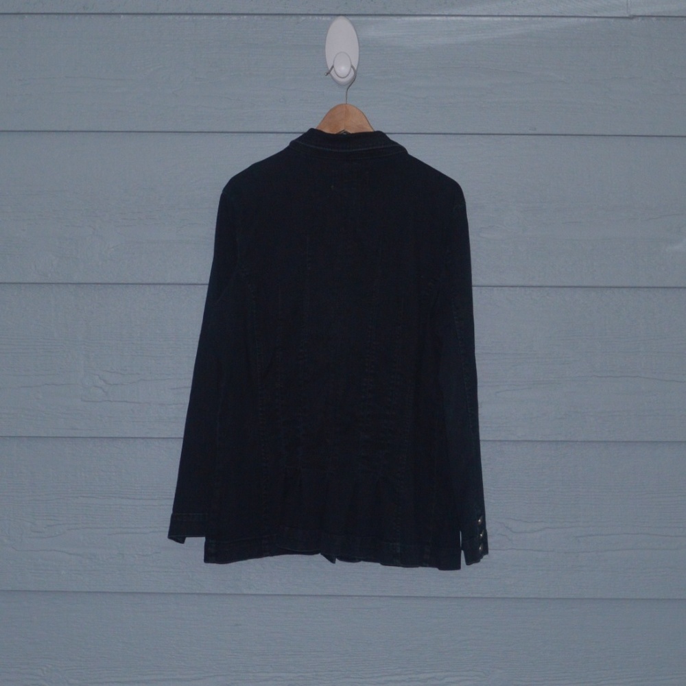🎇AMI jean jacket🎇 - Picture 3 of 7